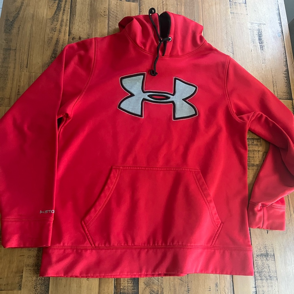 Mens size medium under armour hoodie